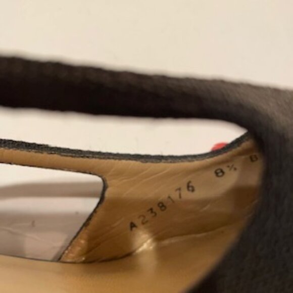 Stuart Weitzman Vintage Slingback Pumps Black Size 8.5 B - Picture 7 of 8